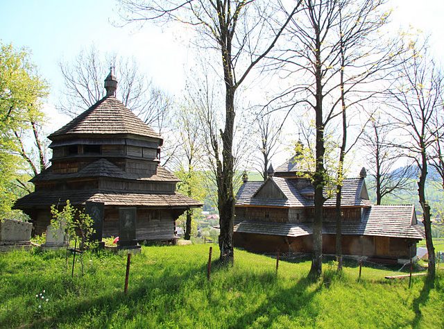 Поход в Карпаты. Ясиня. Струковская церковь